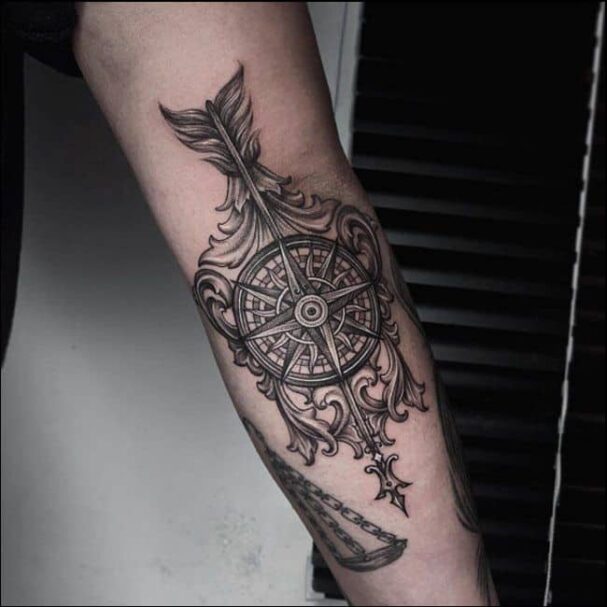 40+ New ATTRACTIVE Compass Tattoos For Men | Mens Compass Tattoos